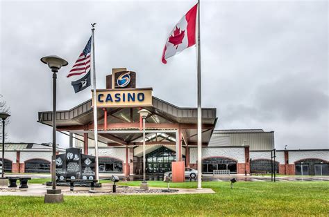 shooting star casino mn.